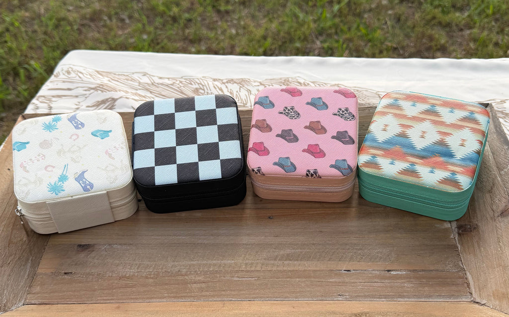 Checkerboard Square Jewelry Case