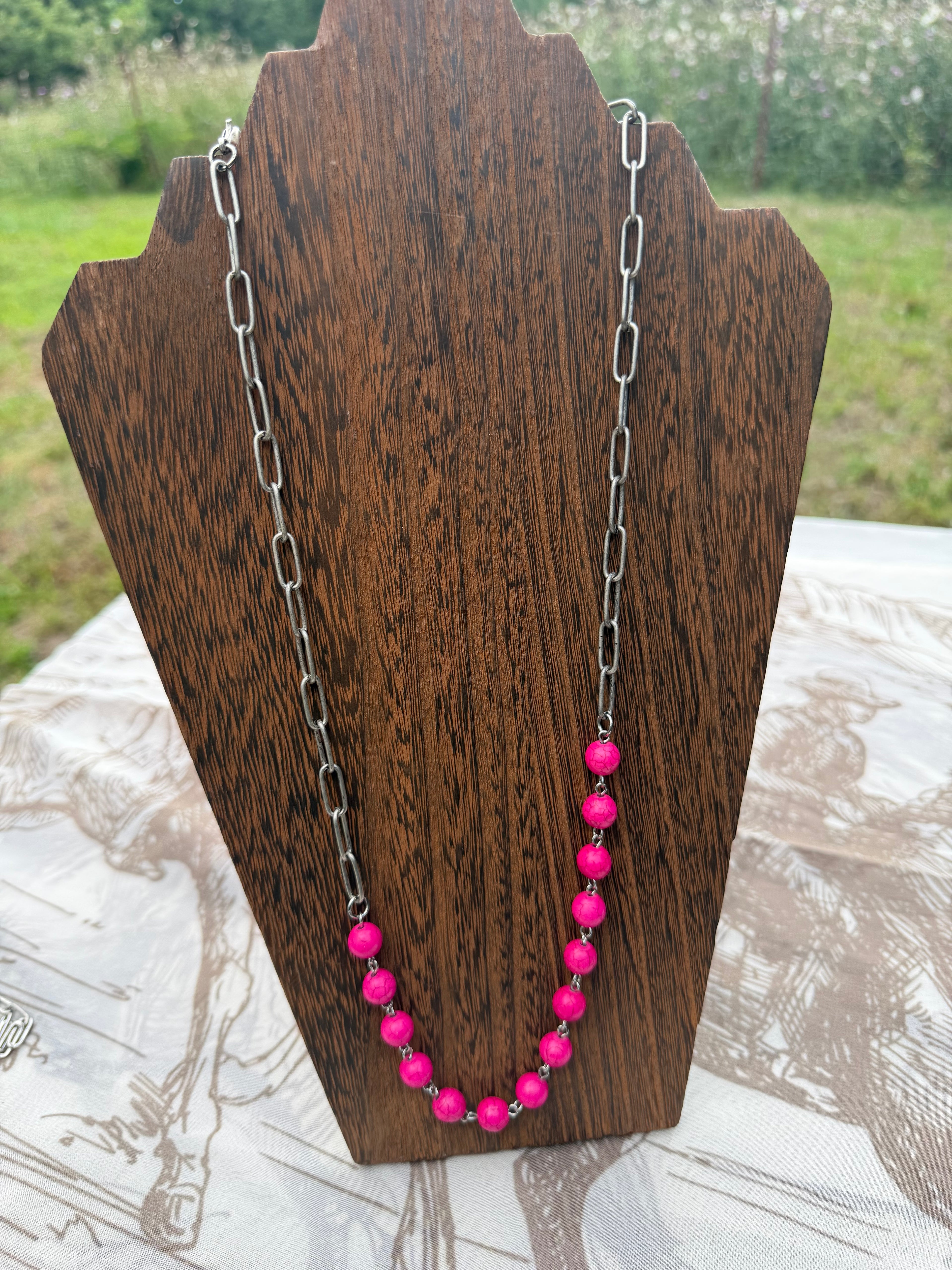 30 inch hot pink necklace