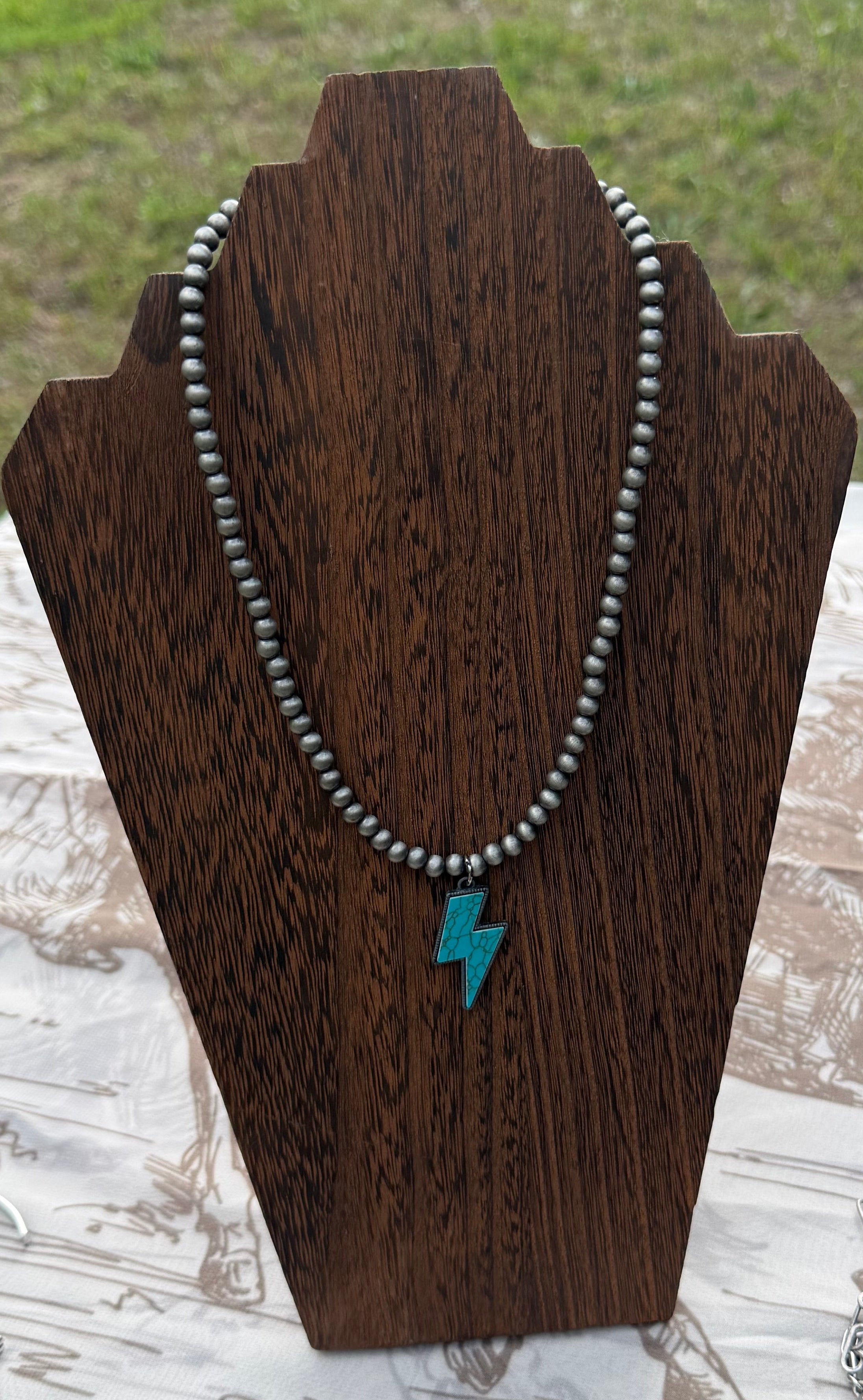 18 inch lightning bolt necklace